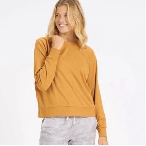 Vuori Halo Crew Long Sleeve in Flax Heather